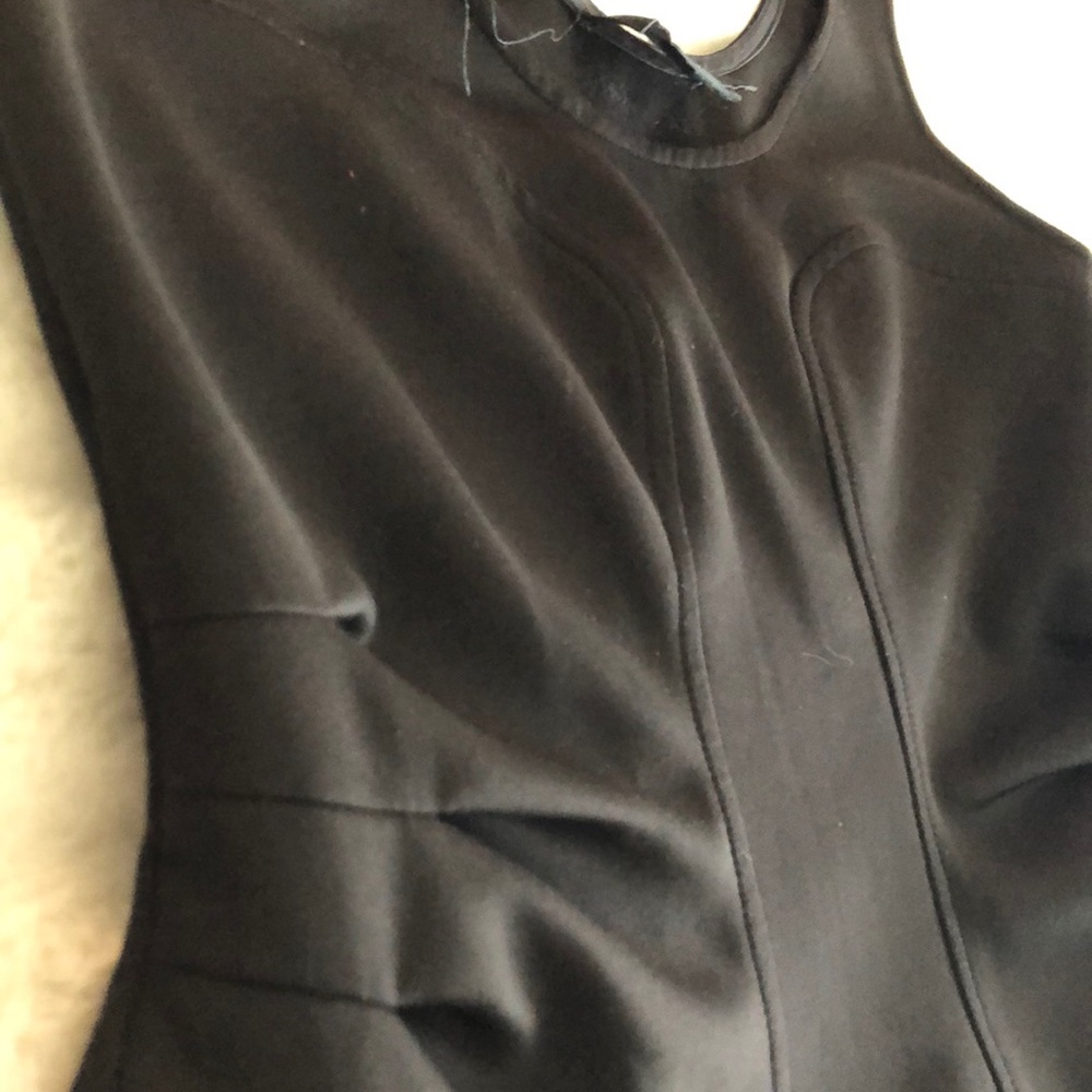 Extremely Flattering And Versatile Guess Dress - image 5